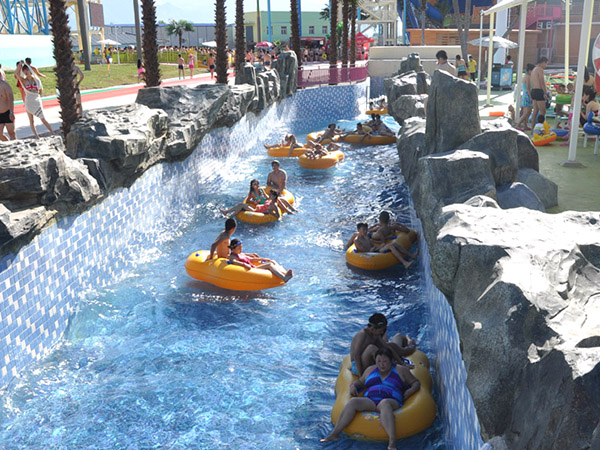 Water Park Lazy River For Family Lazy River Swimming Pool Amusement Park  Equipment