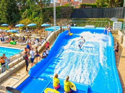 Exciting Flowrider Wave Machine Skateboarding Surfing For Water Park Rides