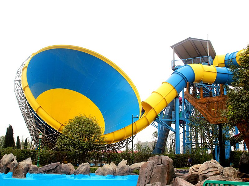 Outdoor Huge Tornado Water Slide  Adult Thrilling Hurricane Fiberglass Slide For Hotel Resort