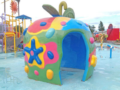 Eco - Friendly  Apple House Spray Park Equipment for Water Park Play Equipment