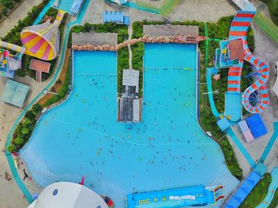 Water Park Artificial Wave Pool Water Park Construction For Holiday Resort